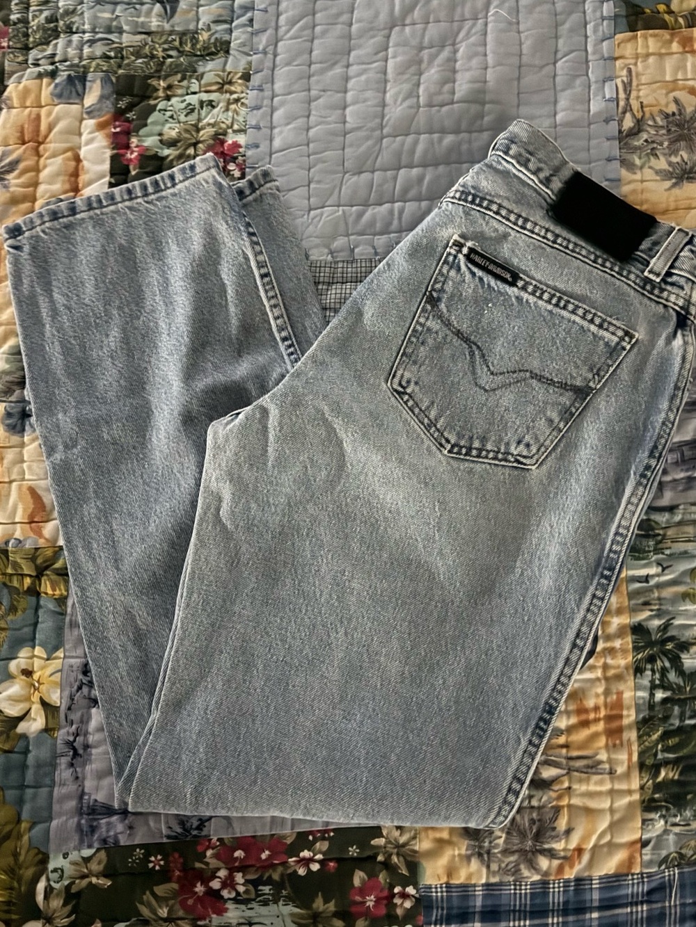 Light Blue women’s Straight-Leg Jeans